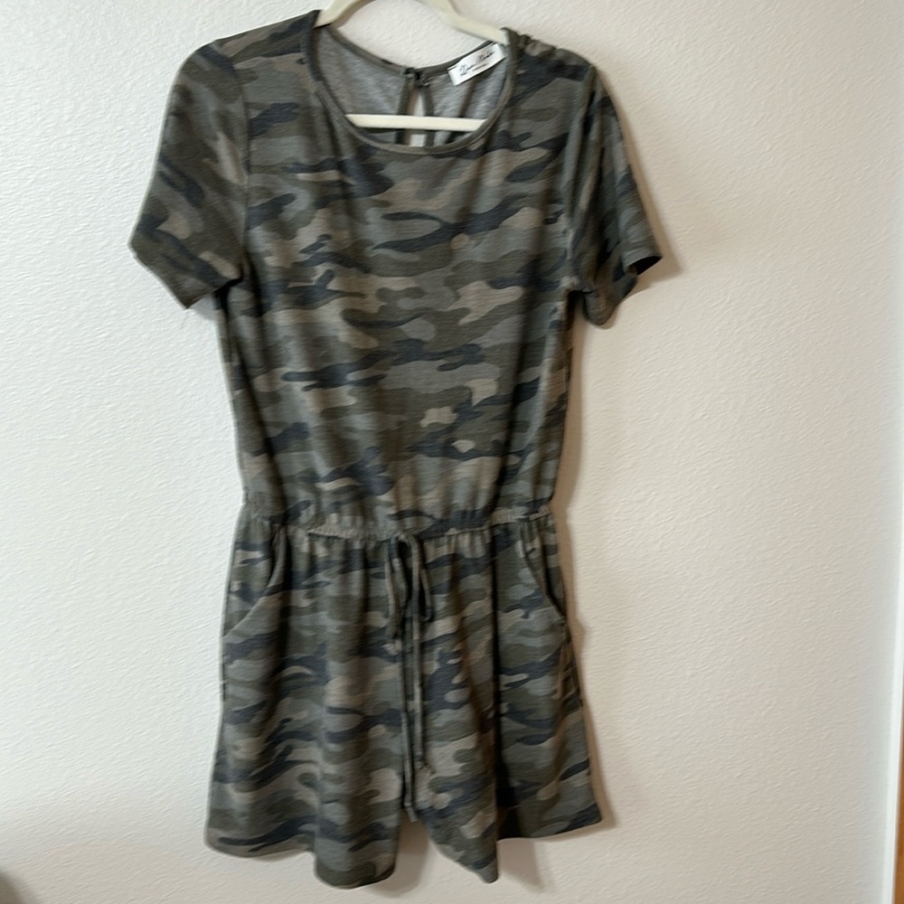 Camo Woman’s large romper